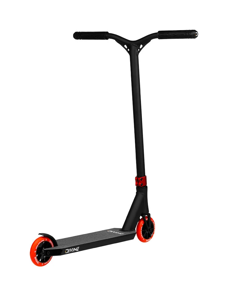 Freestyle skiro Divine  Park Apollon Red