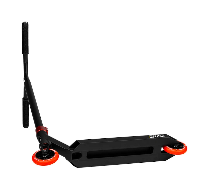 Freestyle skiro Divine  Park Apollon Red