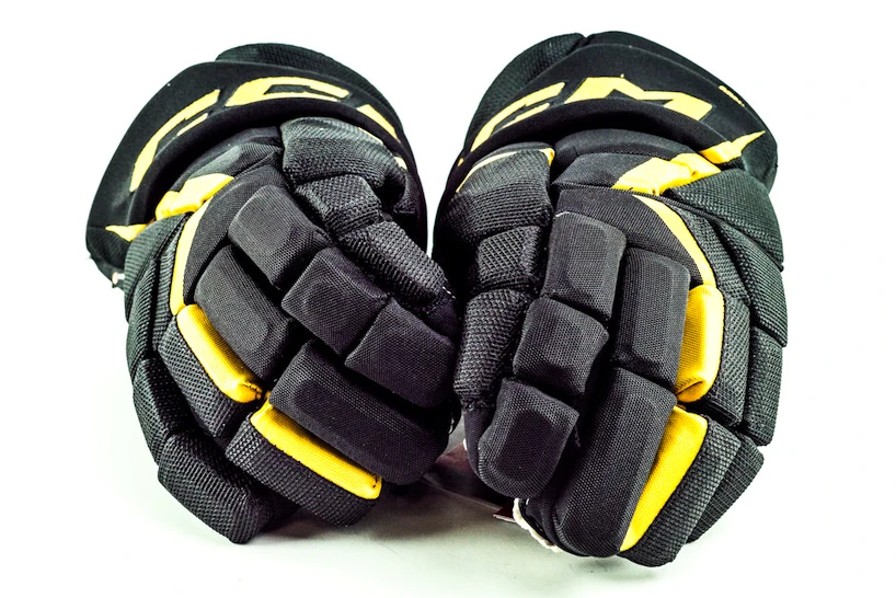 Hokejske rokavice CCM JetSpeed FT6 Black/Sunflower Senior 13 palcev