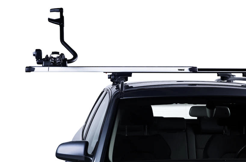Strešni nosilec Thule z SlideBar Mitsubishi L200 4-dr. Pickup z vgrajenimi vzdolžnimi nosilci 2024