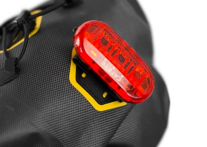 Torba za pod sedež Apidura