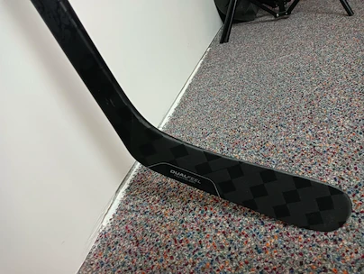 Tržnica -  Kompozitna hokejska palica CCM Ribcor Trigger 9 PRO Senior  29 levo roko navzdol  flex 85