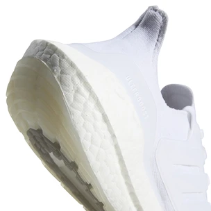 Ženska tekaška obutev adidas  Ultraboost 21 Cloud White  UK 5