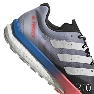 Ženska tekaška obutev adidas Speed Ultra Core Black  UK 6,5